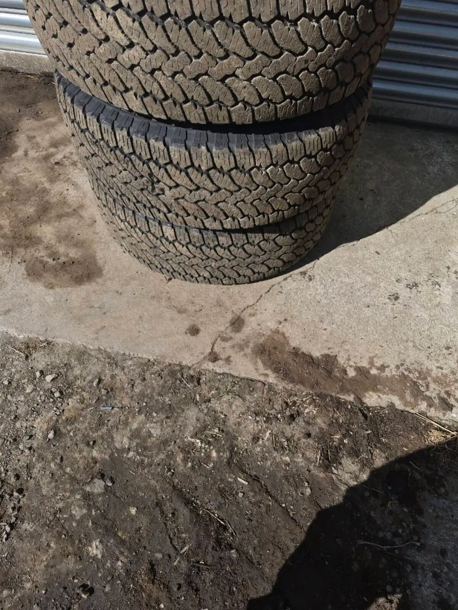 Tyres - Image 2