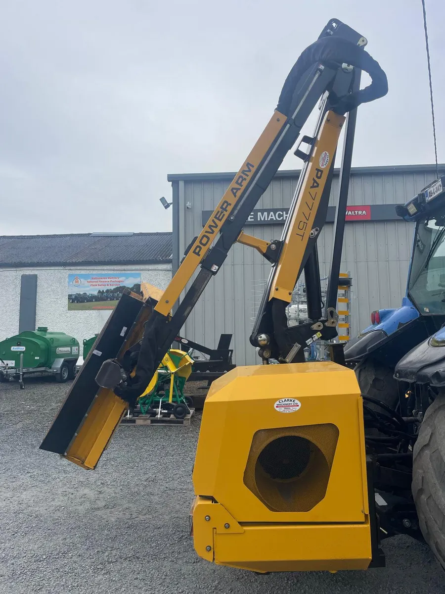 McConnel PA7775T Hedgecutter C/W Twin Rotor Head - Image 3