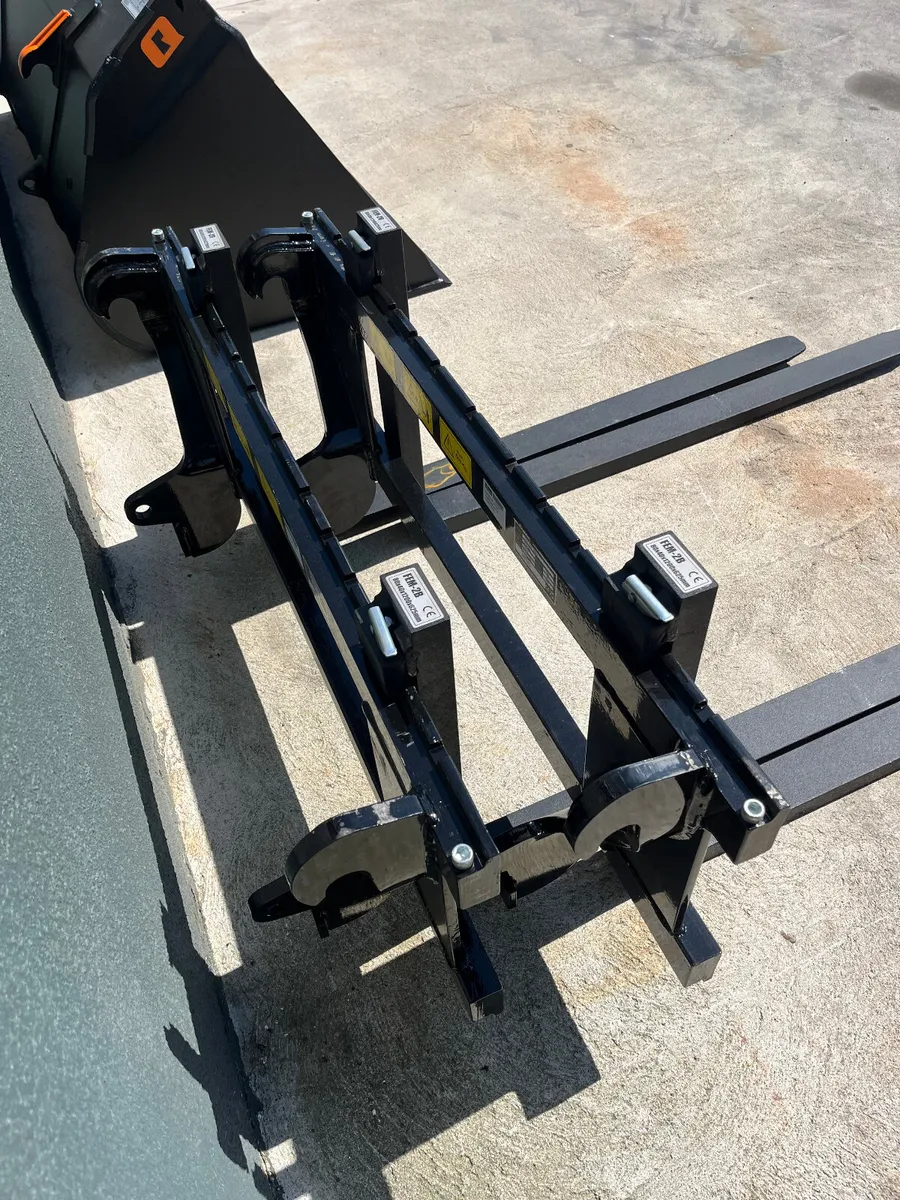 Quicke Pallet Forks - Image 2