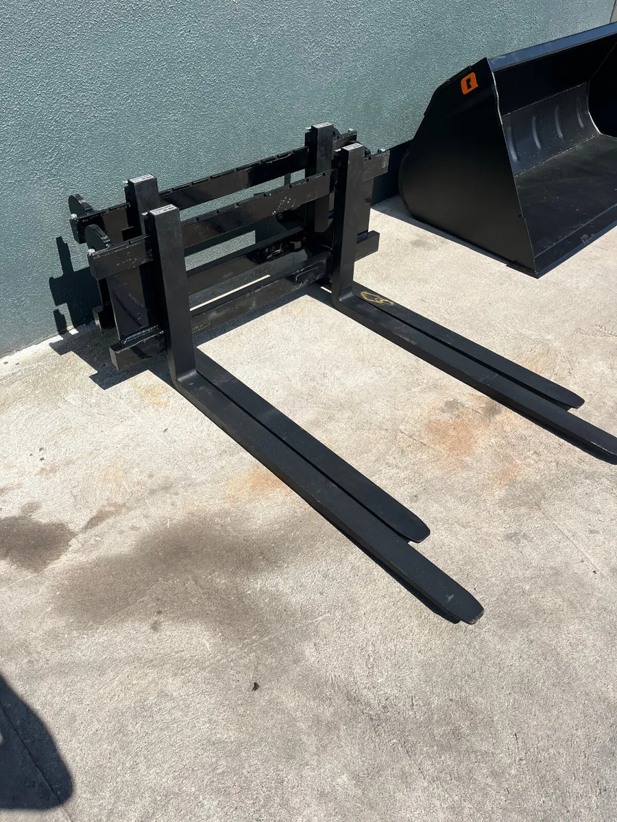 Quicke Pallet Forks - Image 1