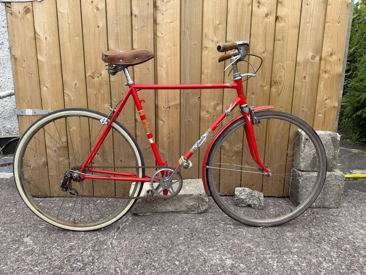Vintage Italian bike size small - Image 1