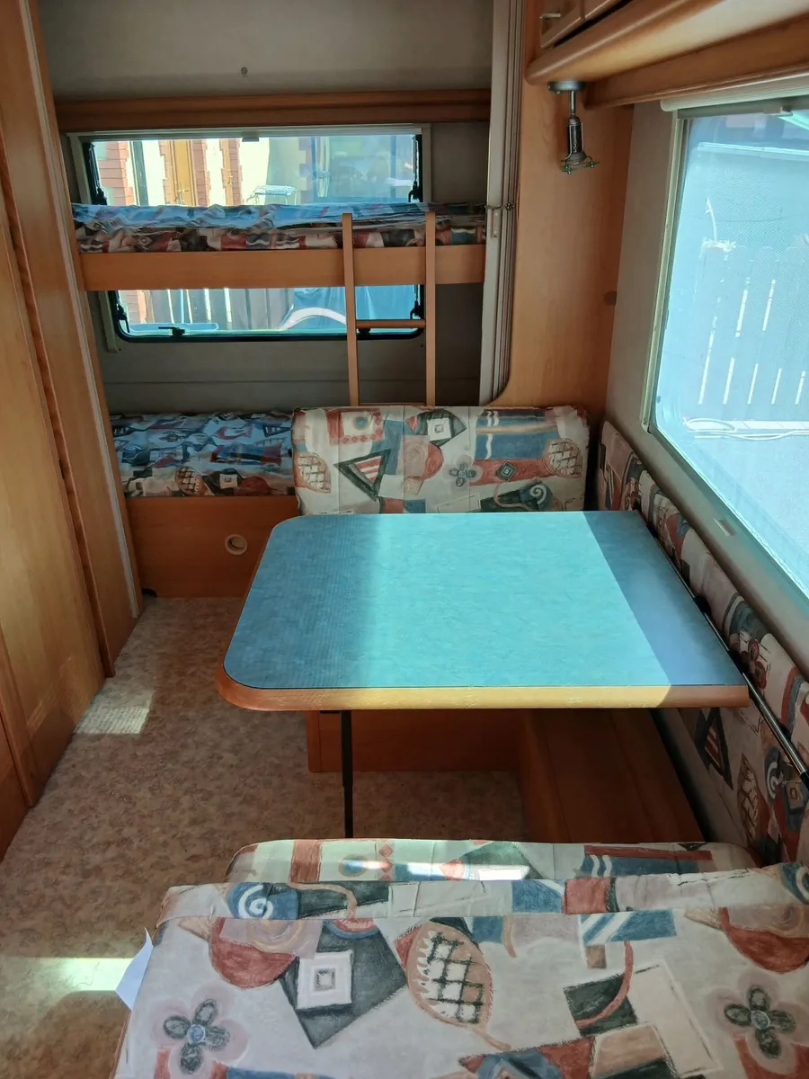 Caravan - Image 3