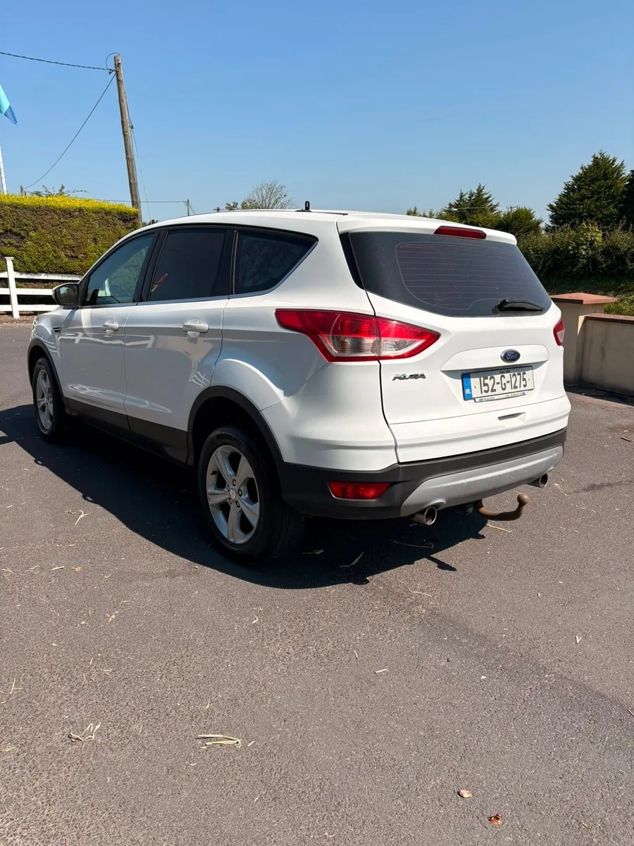 2015 ford kuga 4X4 doe 11/26 tax 7/26 - Image 3