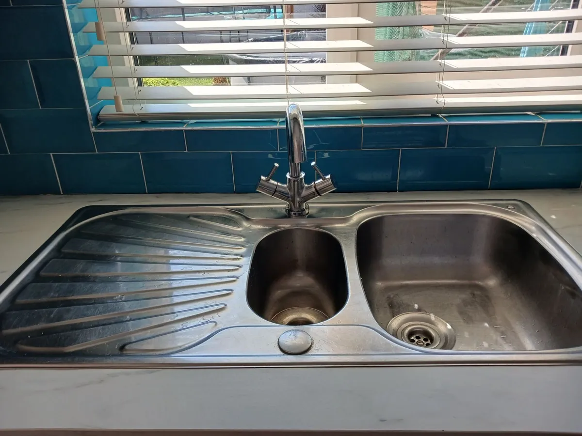 Kitchen - Image 3