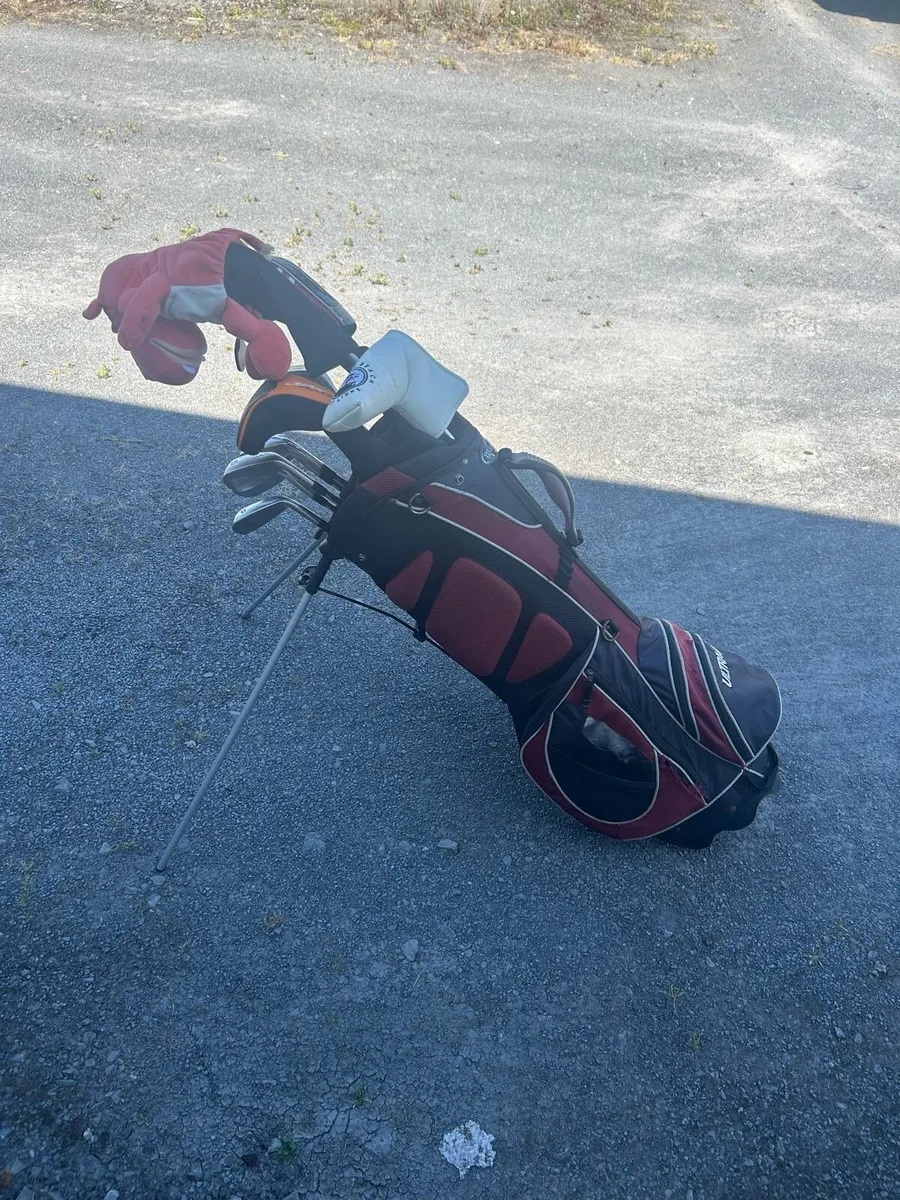 Left Handed Golf Clubs Complete Set - Image 1