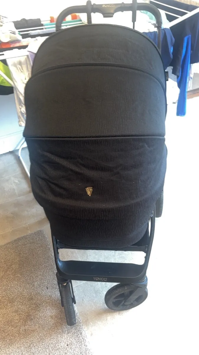 Venicci upline travel system - Image 3