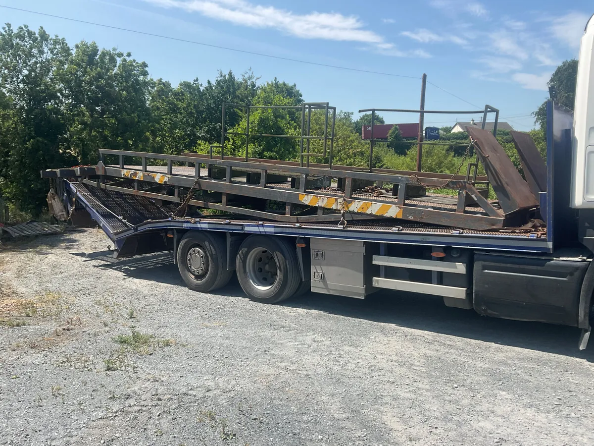 FORKLIFT - Image 4