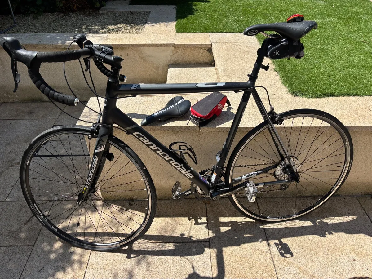 Cannondale CAAD-series Aluminium Road Bike