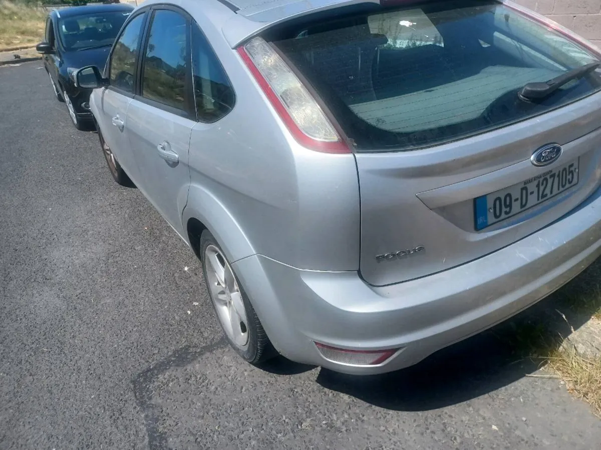 Ford focus 09 - Image 4