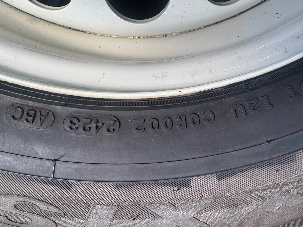 Tires - Image 3