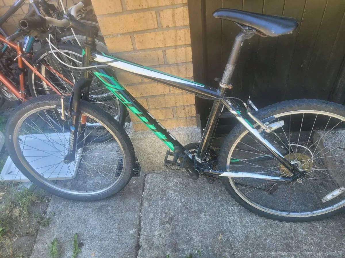 4 bikes for sale 100e - Image 2