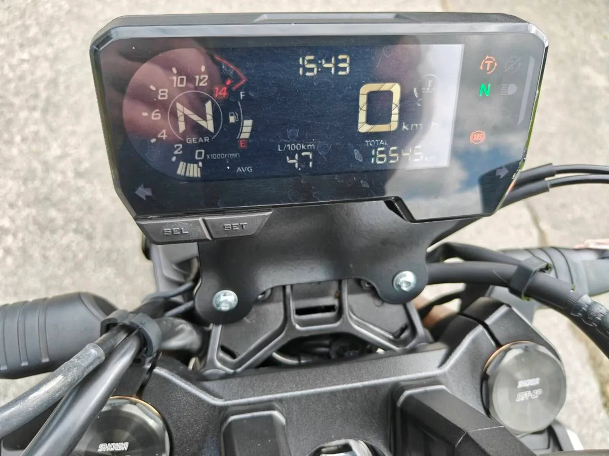 Honda CB 650R - Image 2