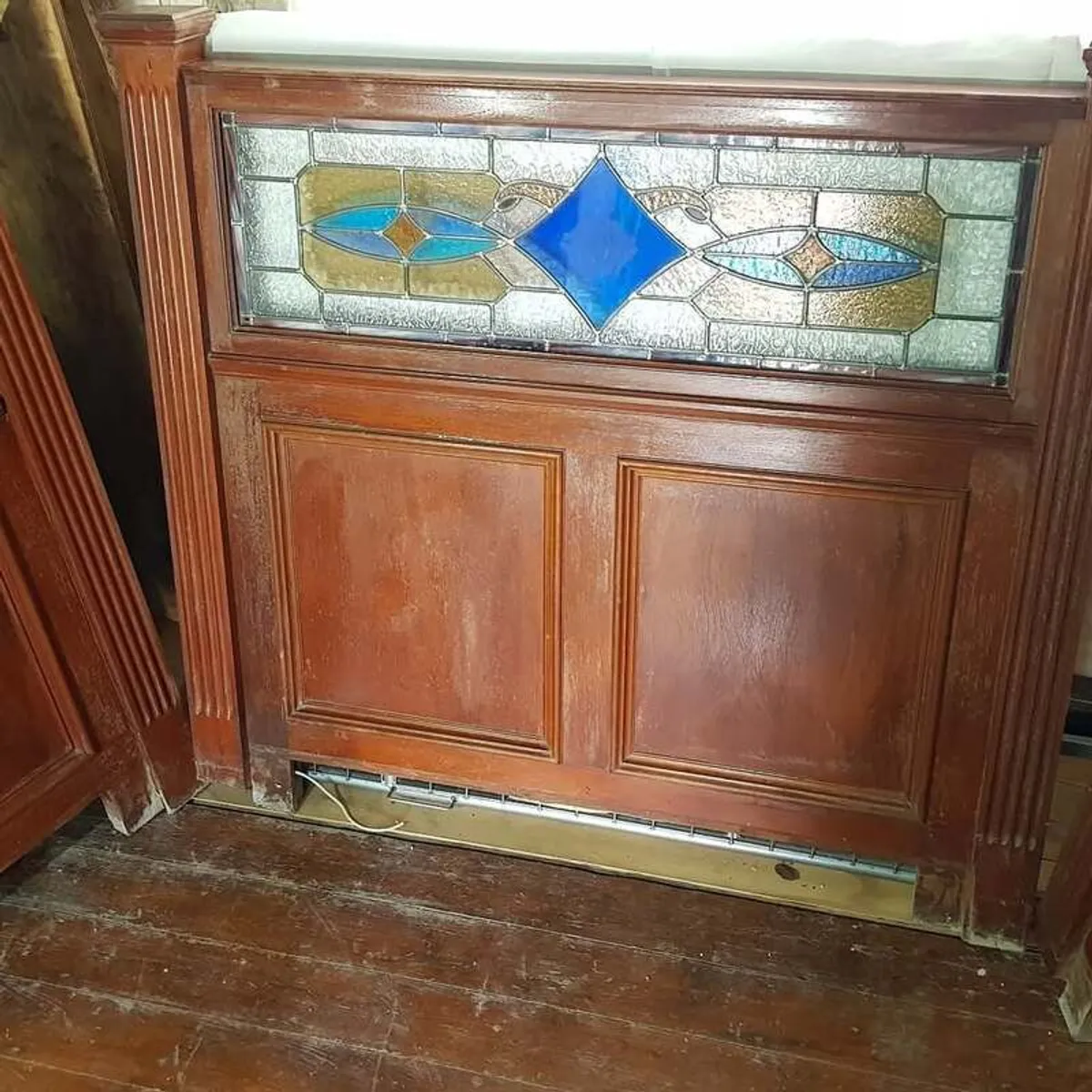 Stained Glass Snug Partitions - The Hilltop Bar, Carrigahorig, Co. Tipperary - Image 4