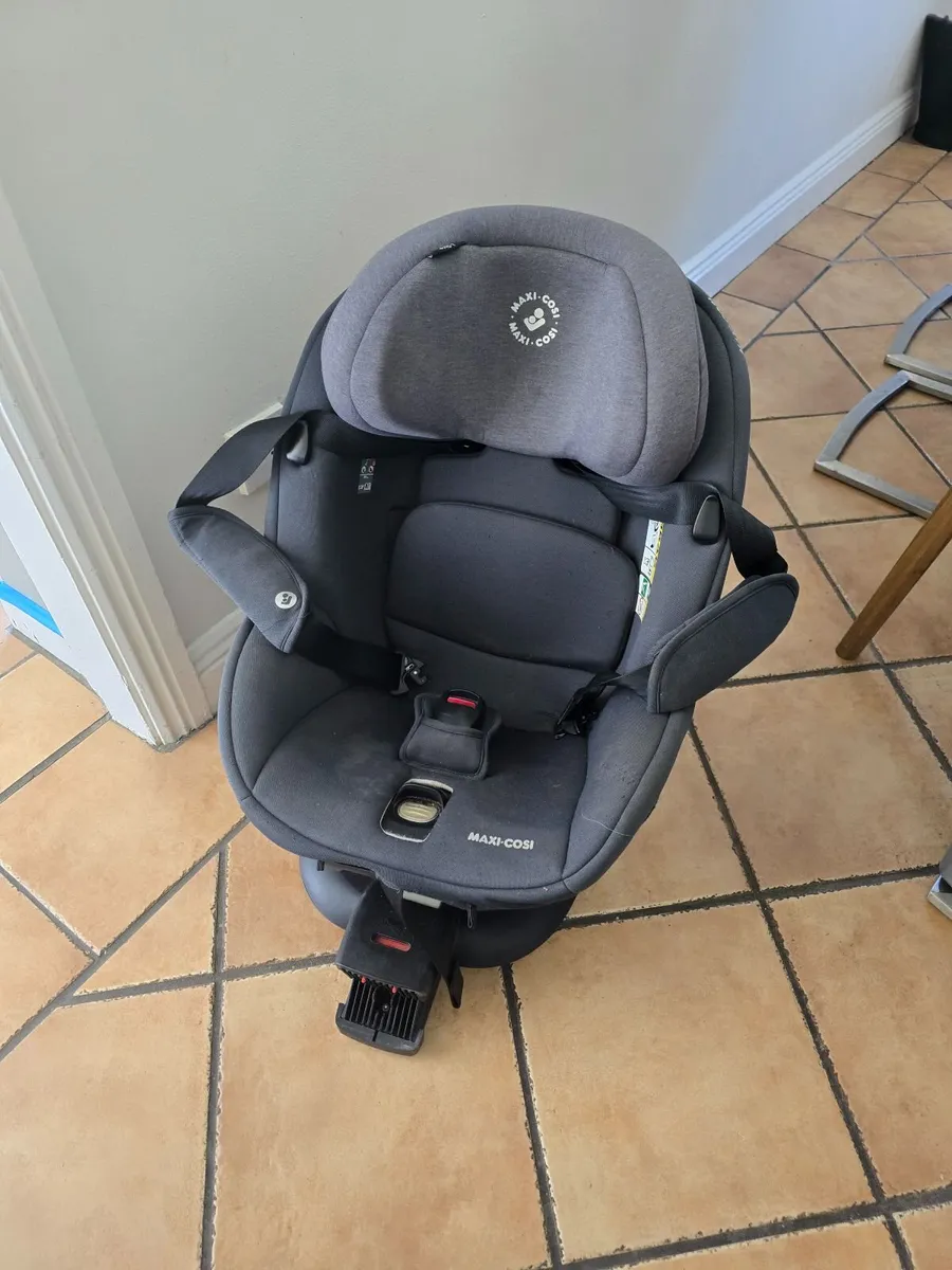 Maxi-Cosi Mica 360 Pro i-Size 360° Car Seat - Image 2