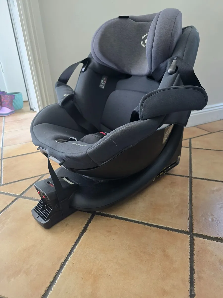 Maxi-Cosi Mica 360 Pro i-Size 360° Car Seat - Image 3