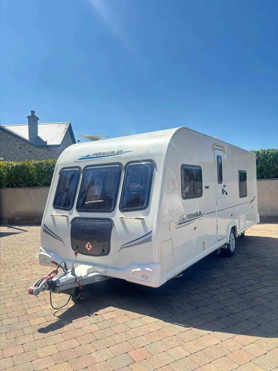 🤩bailey Pegasus 4berth 🤩 - Image 1