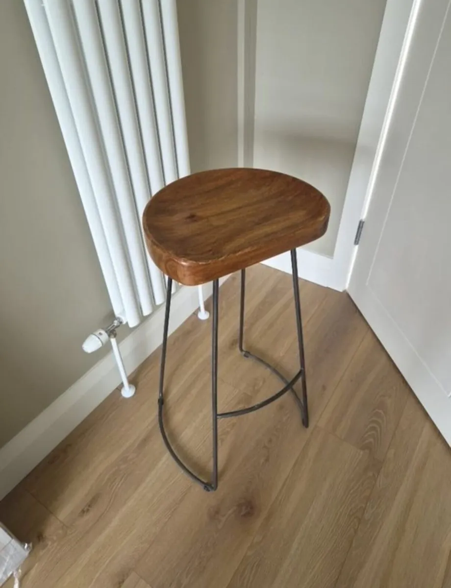 Kitchen Bar Stools - Image 4