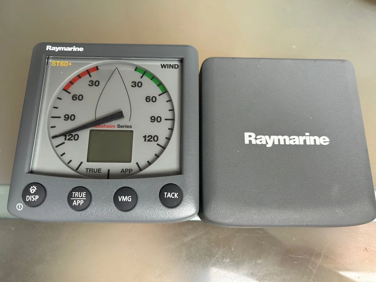 Raymarine ST60+