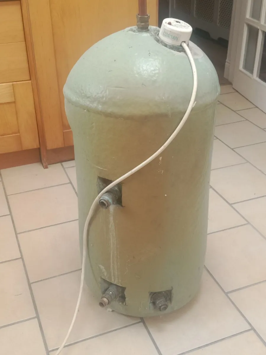 Copper cylinder with immersion - Image 1