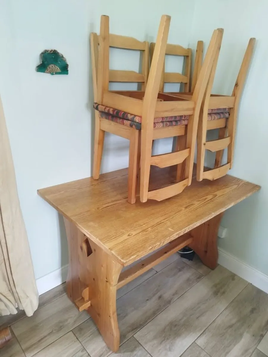 Pine Table and Chairs - Image 1