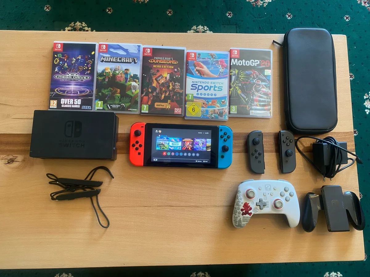 Nintendo switch - Image 1