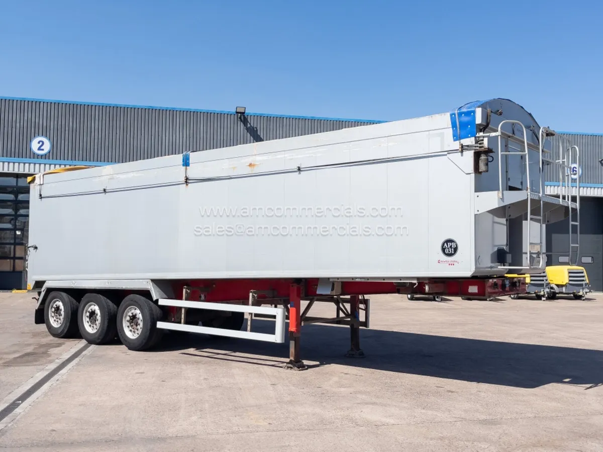 2012 WEIGHTLIFTER BULK TIPPING TRI AXLE TRAILER - Image 1