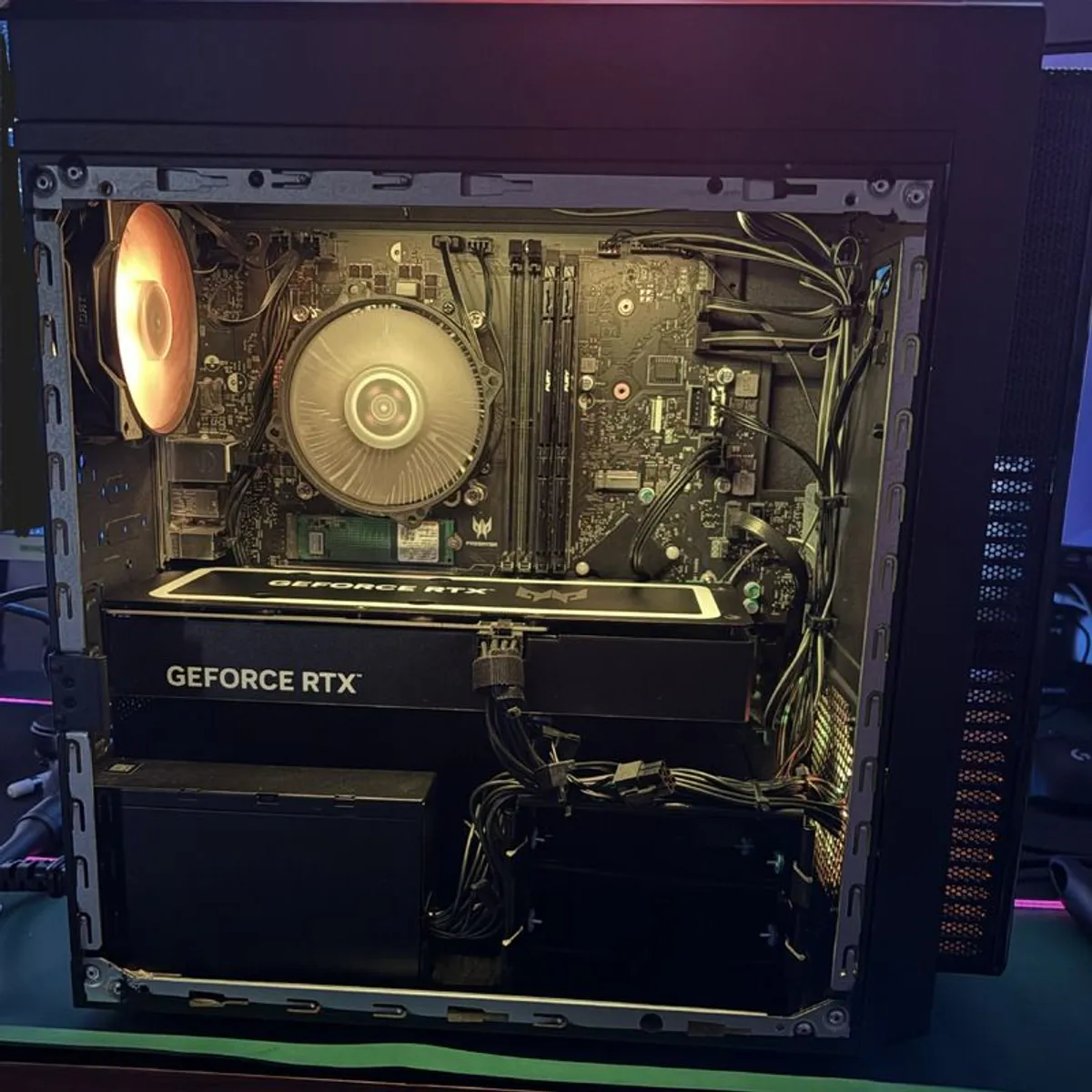 RTX 4070 / i7-13700F / Acer Predator Orion 3000 -  Gaming PC - Image 2