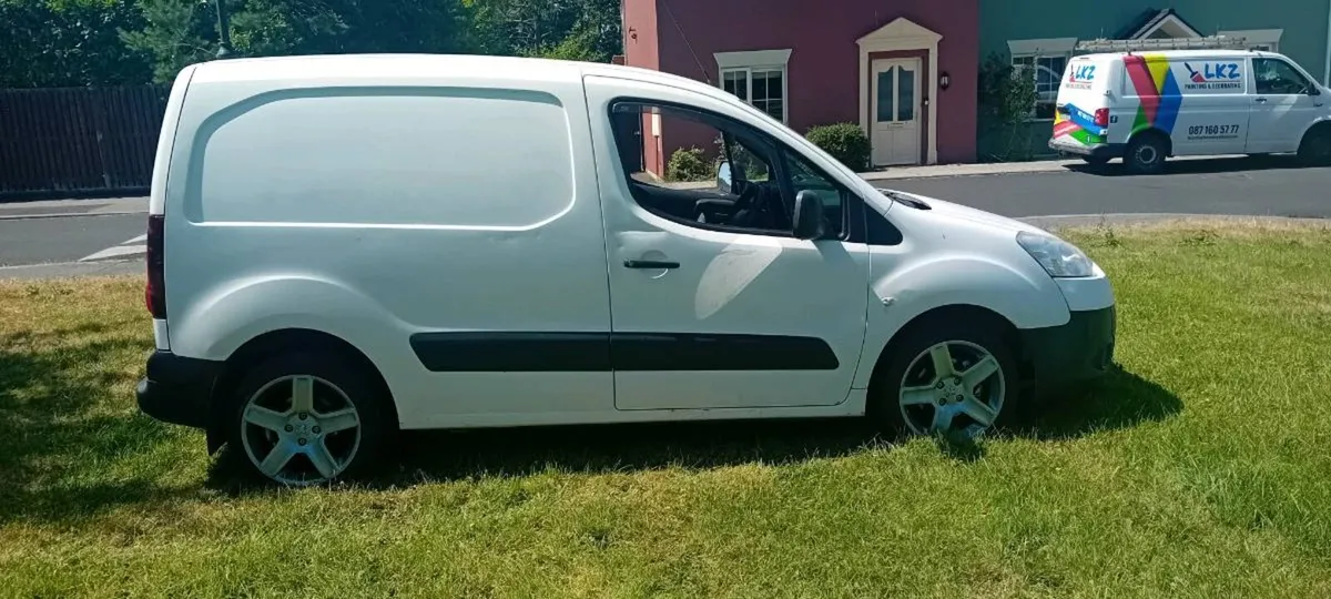 13 Peugeot partner 1.6 90bhp no doe tax July 26 - Image 3