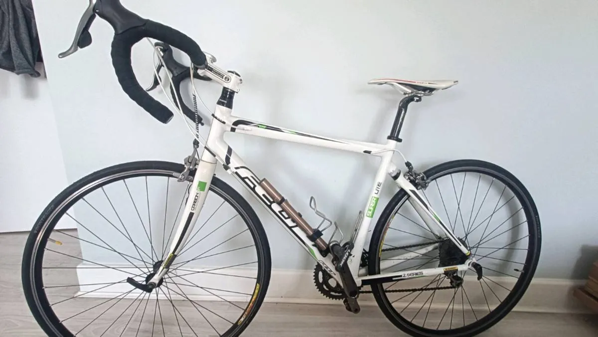 Road Bike - Image 2
