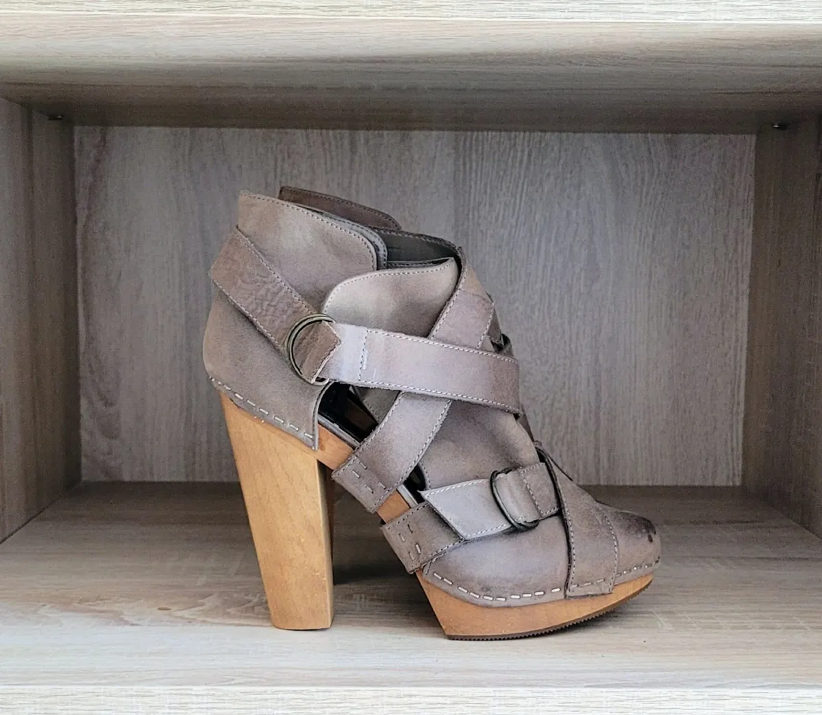 Chunky Heel Ankle Boots - Image 1