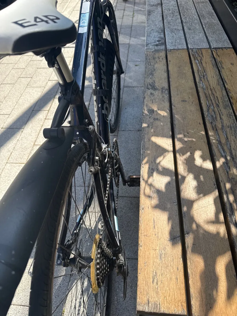 Boardman mid sized hybrid bicycle - Image 3
