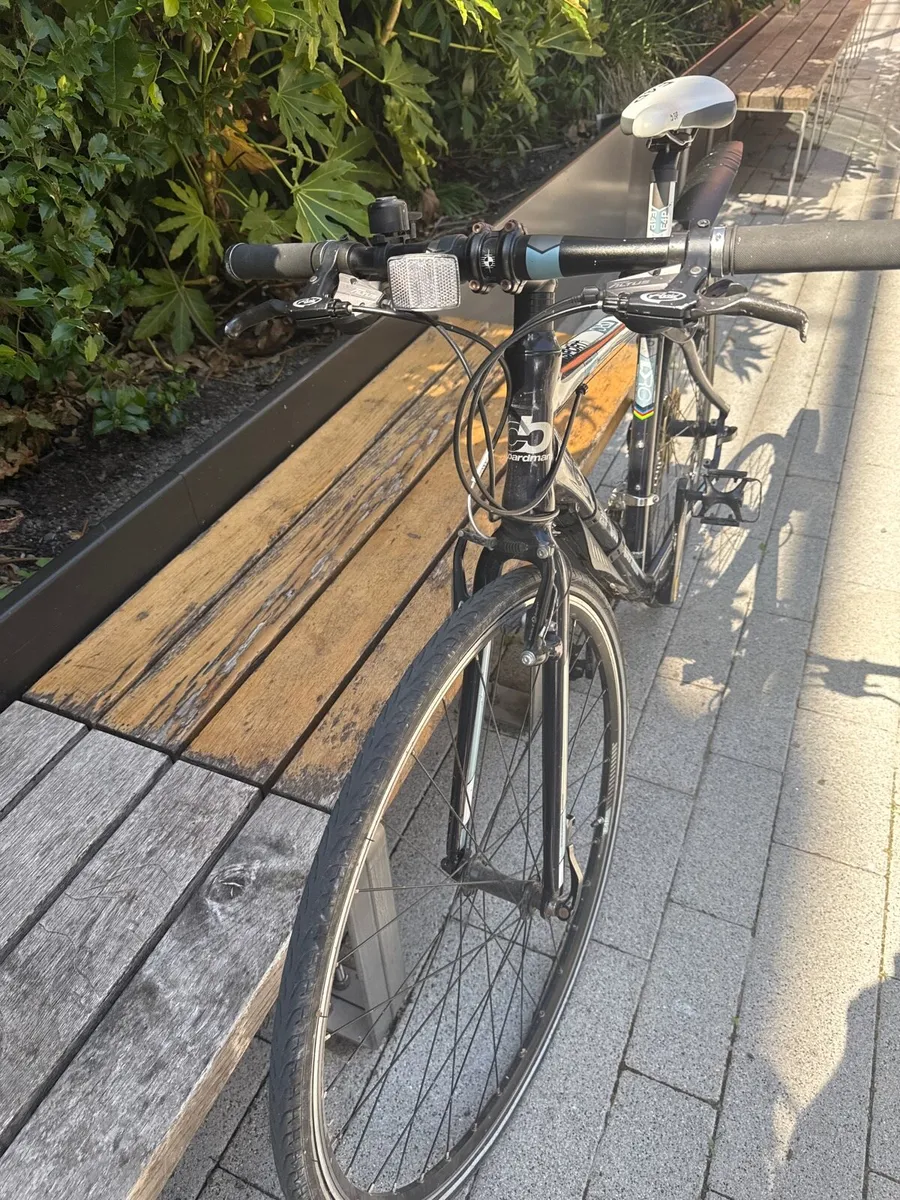 Boardman mid sized hybrid bicycle - Image 4