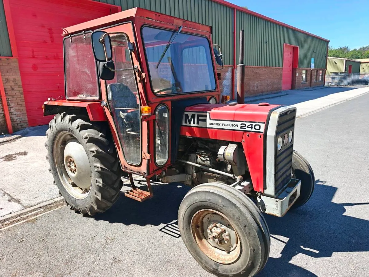 Massey Ferguson 240 - Image 3