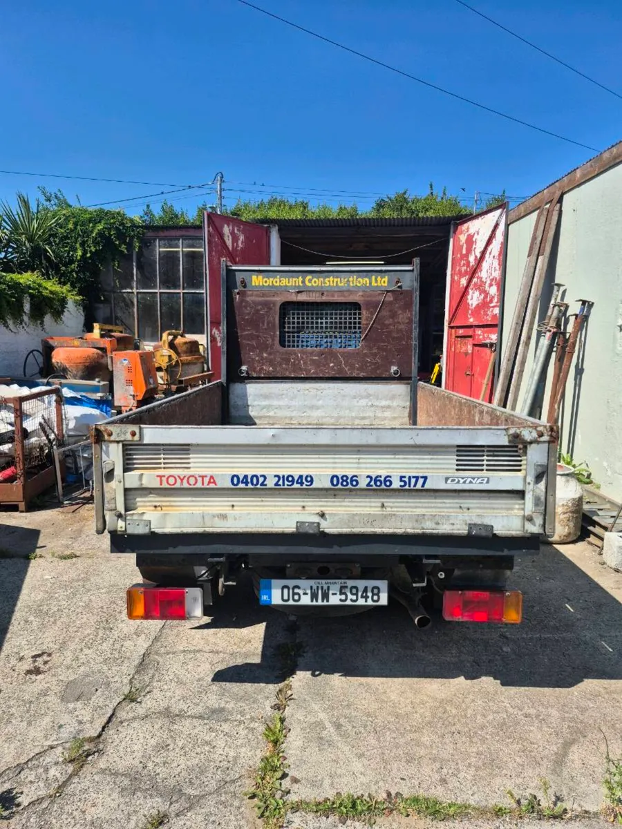 Toyota Dyna - Image 4