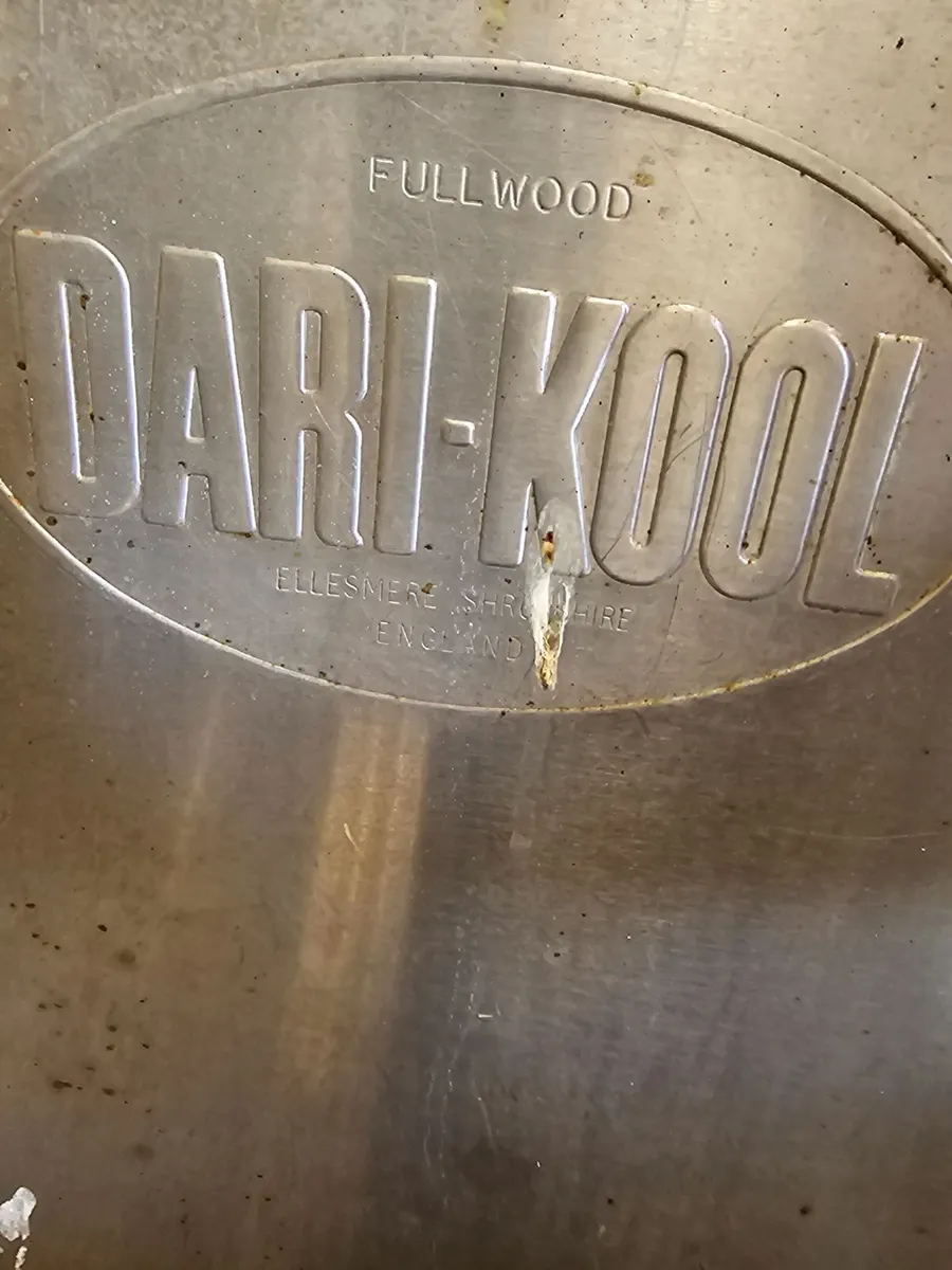 Milk bulk tank