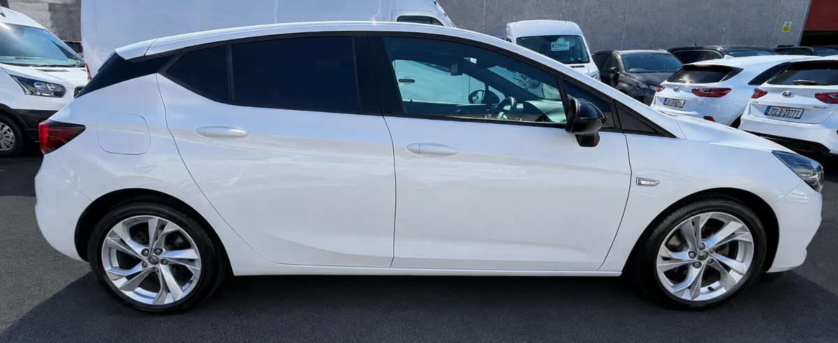 212 Opel Astra  Sportive Commercial 86,000km - Image 2