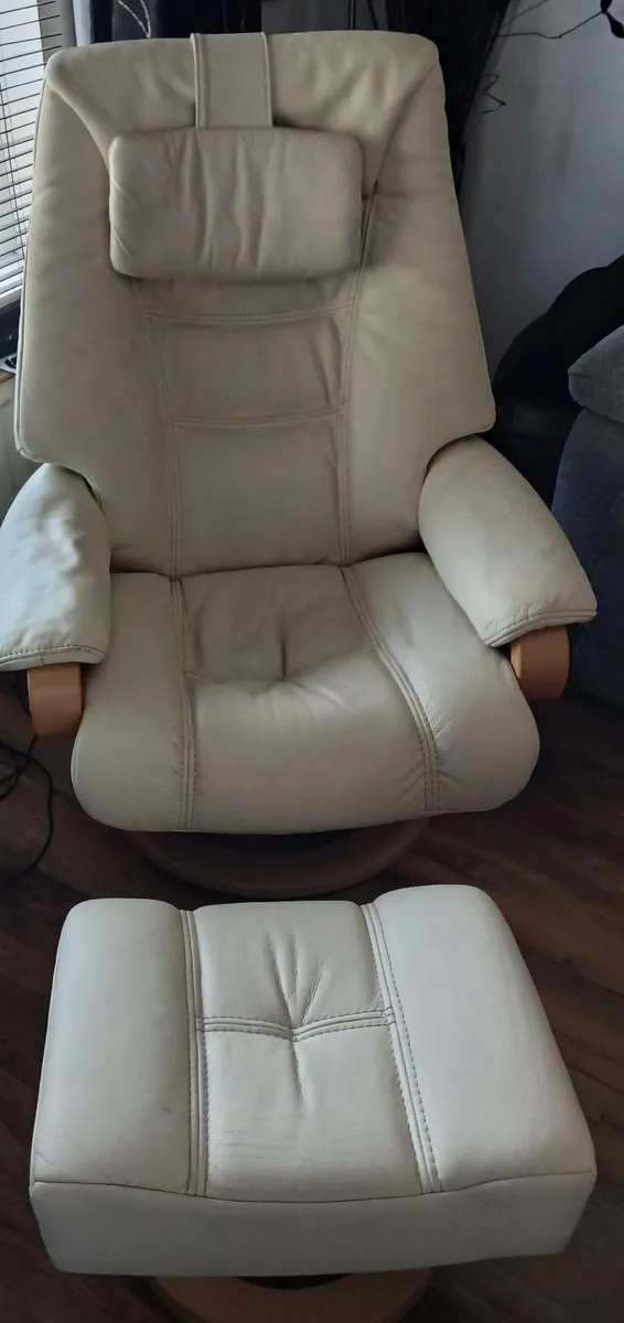 Cream Leather Recliner Chair & Footstool - Image 2