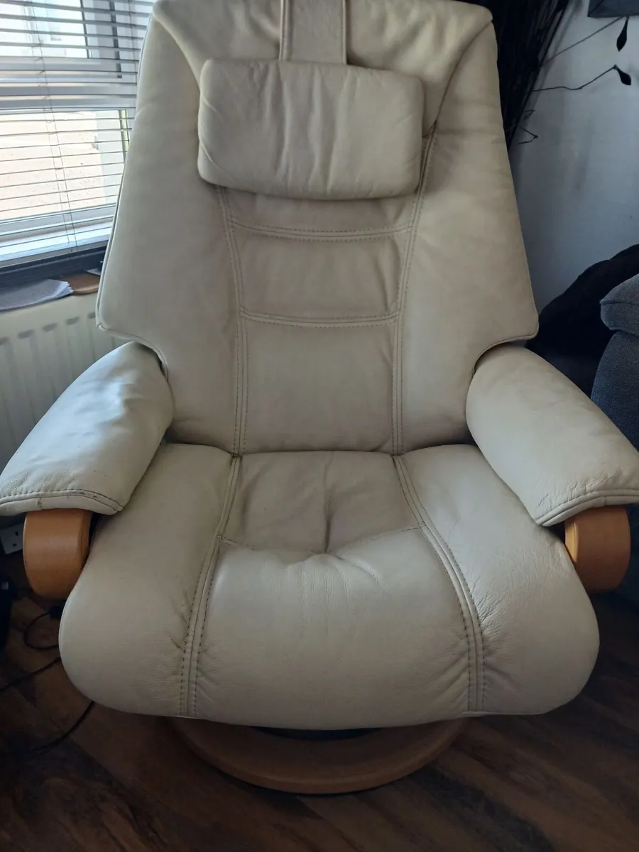 Cream Leather Recliner Chair & Footstool - Image 3