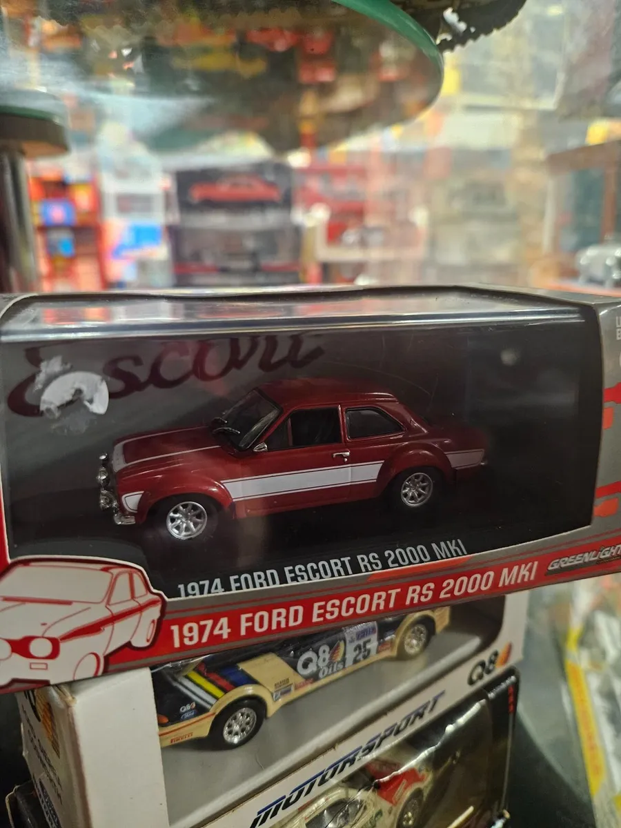 Corgi Greenlight Ford Escort MKI RS 2000 - Image 3