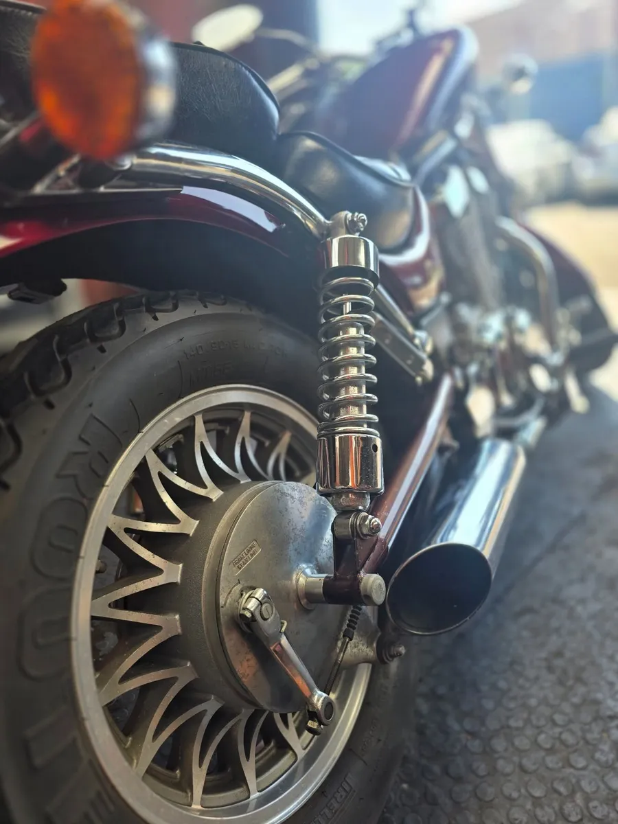 Suzuki intruder 1986 - Image 2