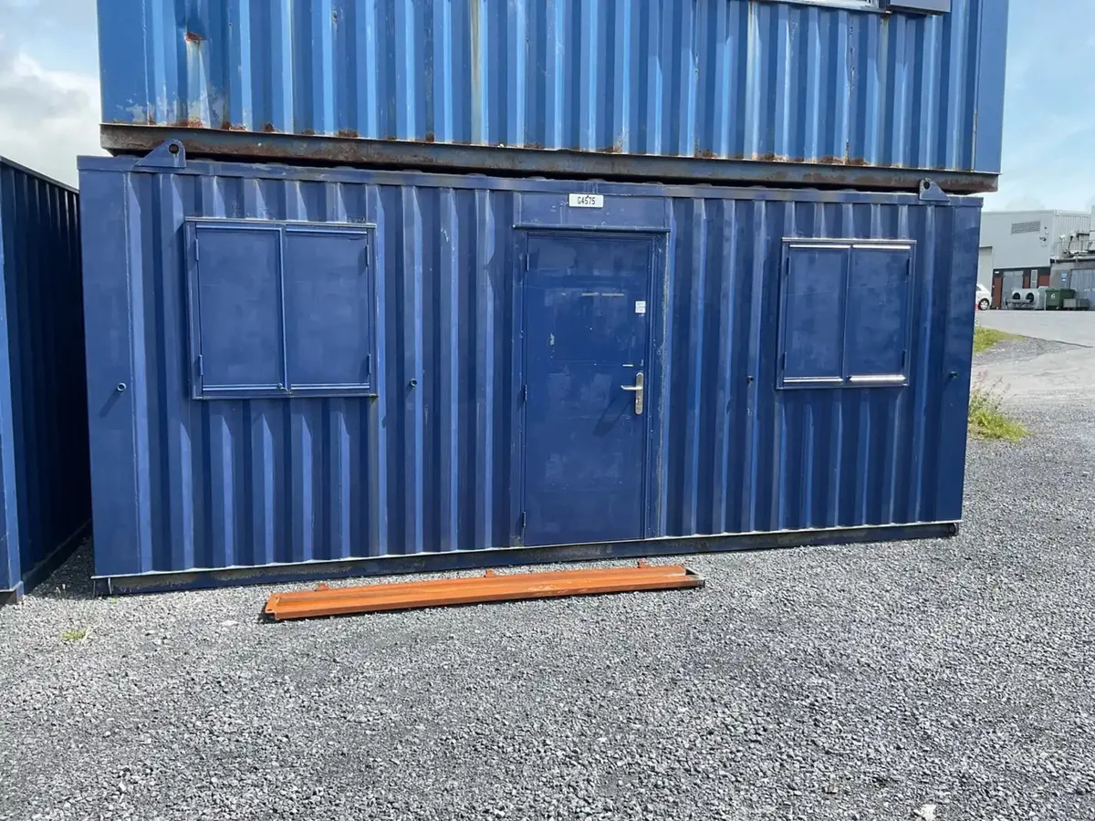 Cabin, Containers & Plant For Auction - Image 3