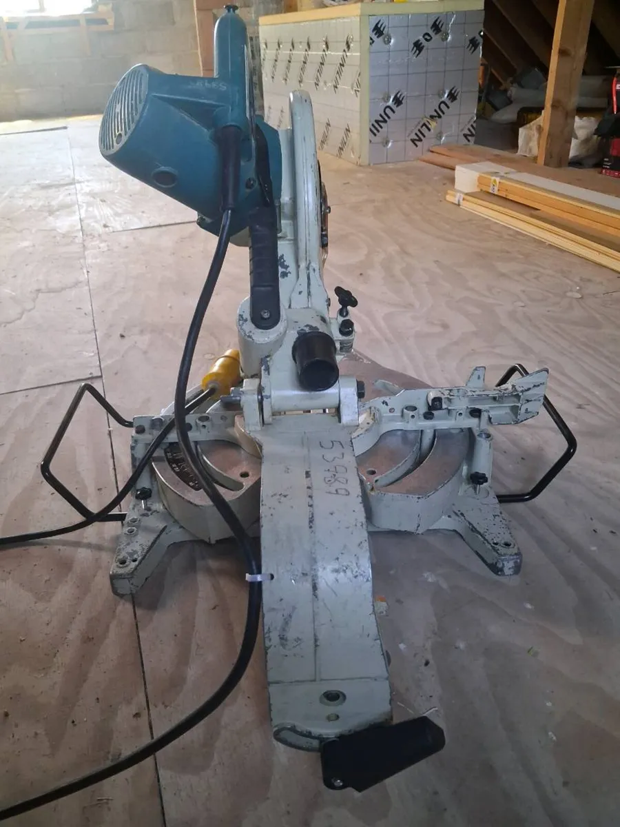 Makita chop saw - Image 4
