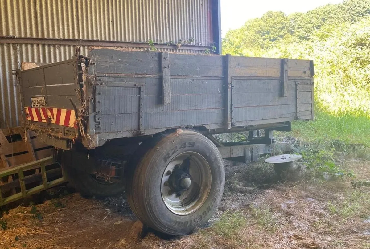 10 x6 tipping trailer handy under ram super single - Image 1
