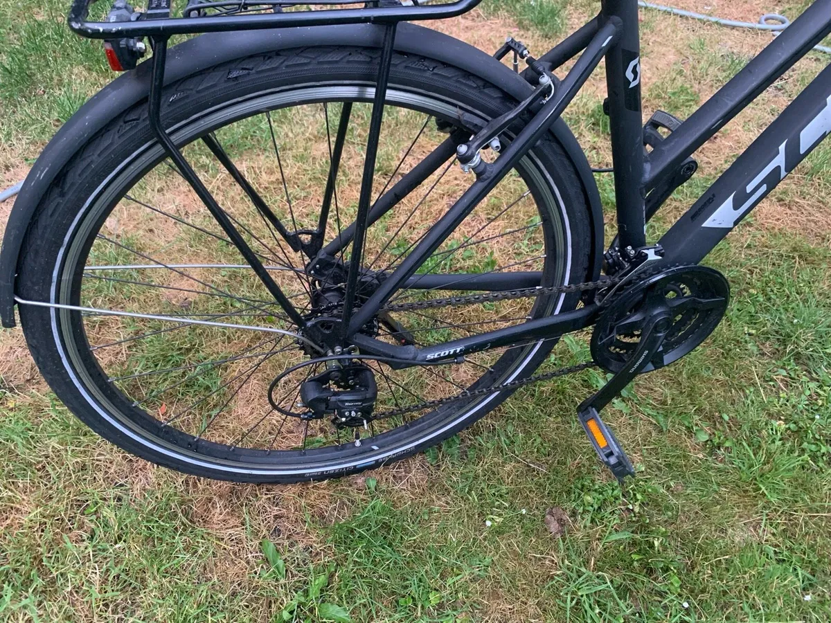 Scott SUB Comfort 20 Hybrid Bike (2022) - Image 3