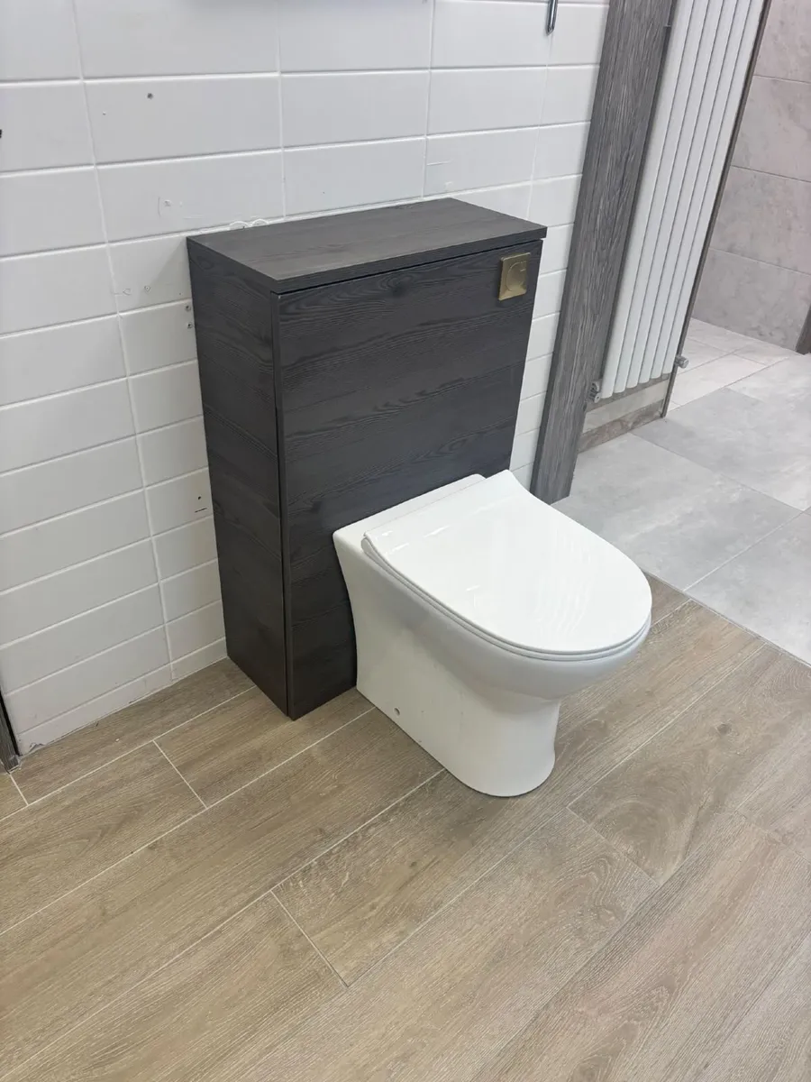 Bathshack Ex Display WC Box, BTW Pan, Brass Button - Image 4