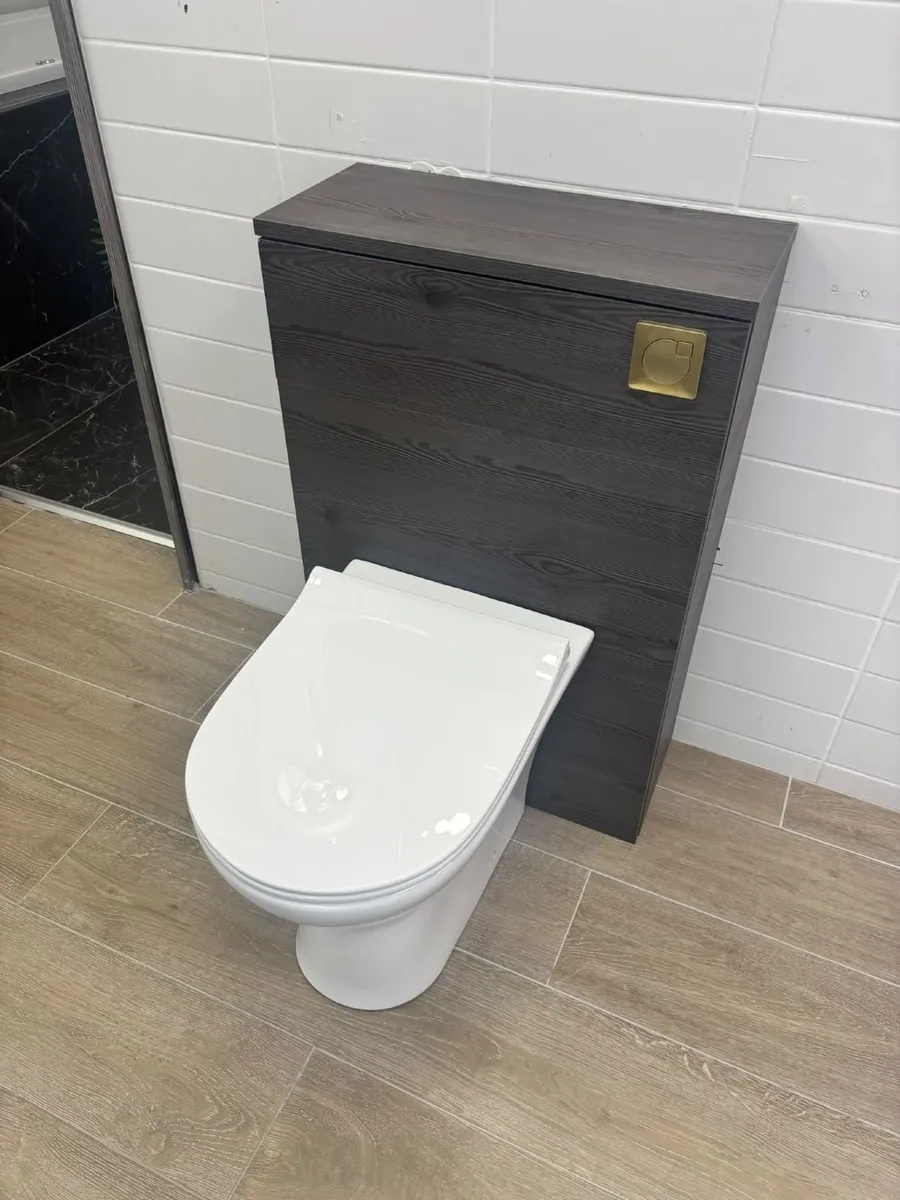Bathshack Ex Display WC Box, BTW Pan, Brass Button - Image 2