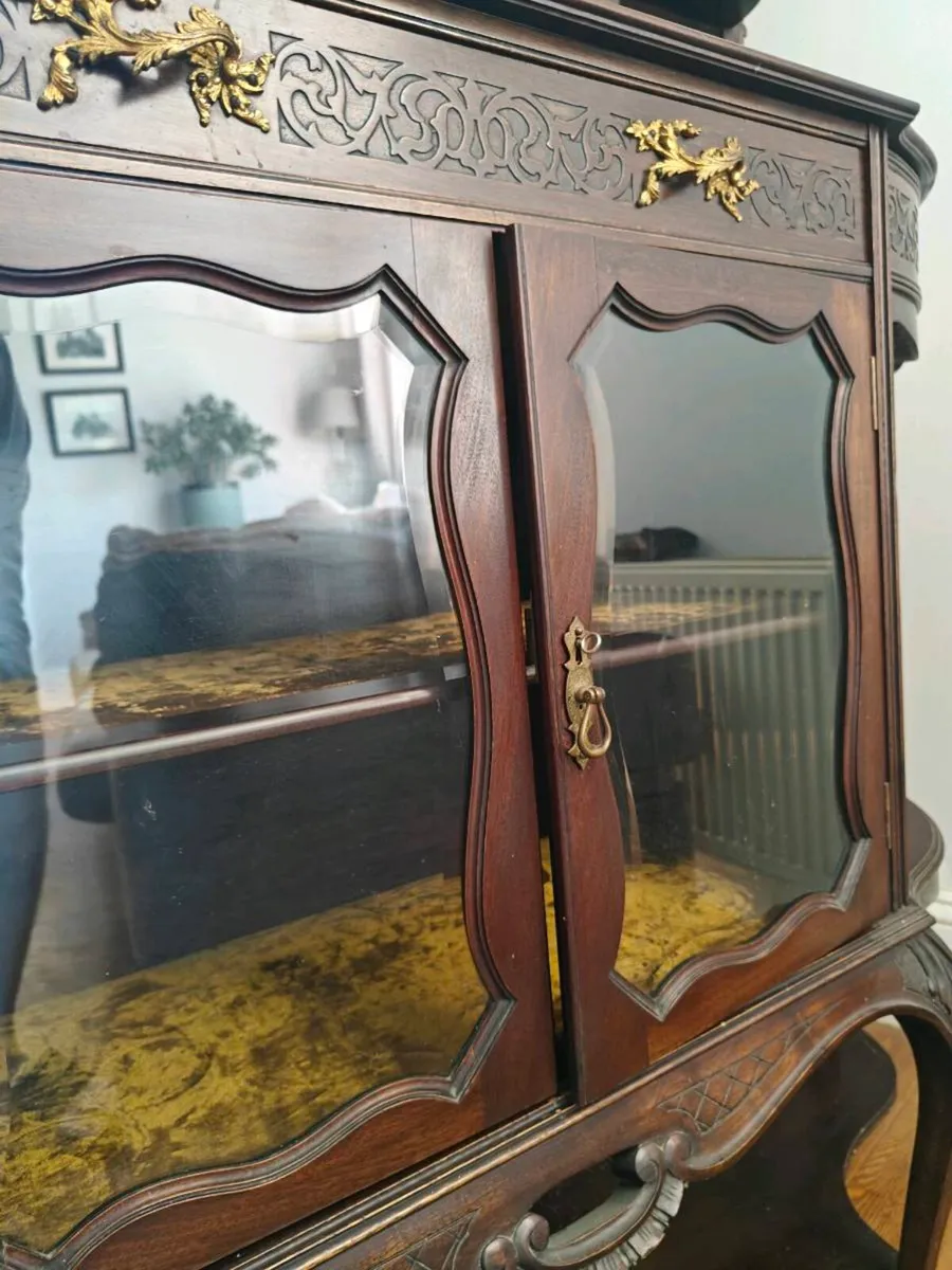 Antique Victorian Mirror-Back Chiffonier / Display - Image 2
