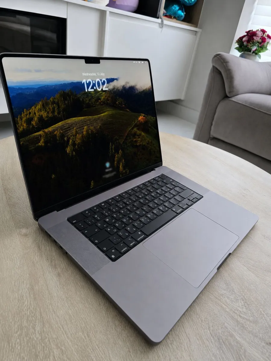 Apple MacBook Pro 16-inch M1 Pro - Image 1