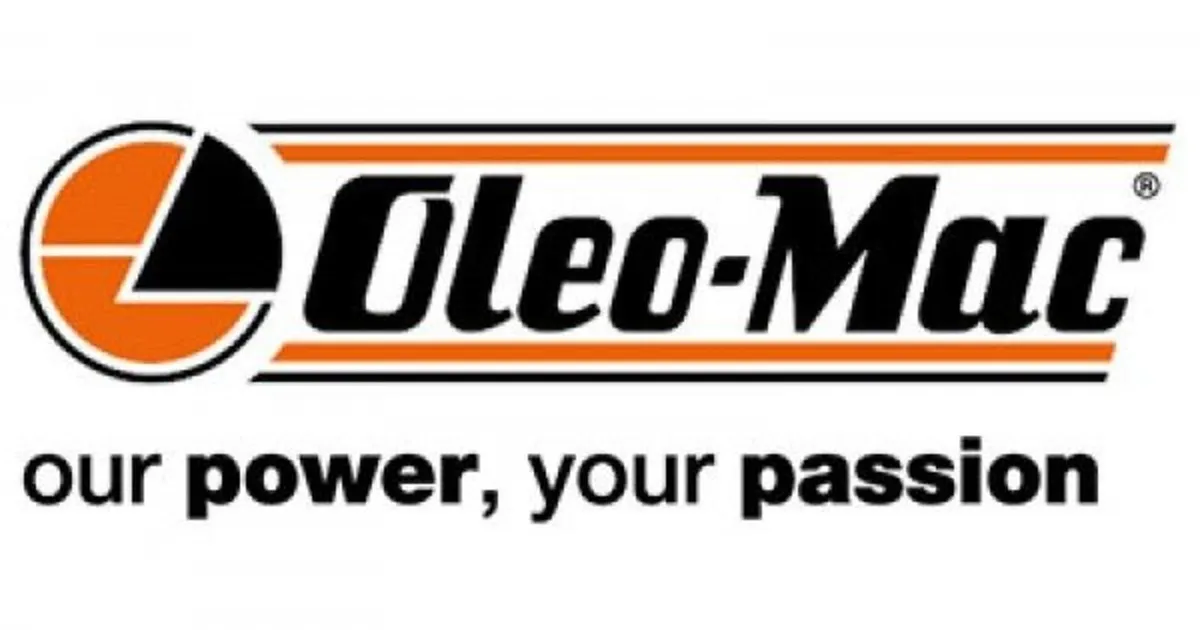 Oleo Mac GSH 400 Chainsaw- 16" bar - Image 3