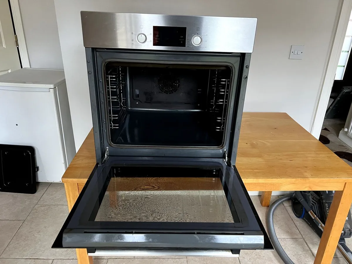 Bosch Oven - Image 2